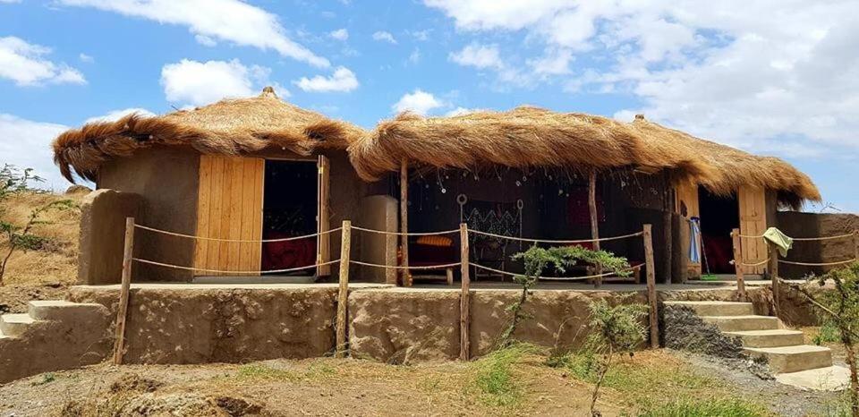 Osiligilai Maasai Lodge Sanya Juu Экстерьер фото